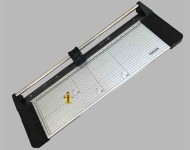 paper cutter perfect 86cm.jpg